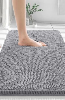 OLANLY Bathroom Rugs 30x20, Extra Soft Absorbent Chenille Bath Rugs, Rubber Backing Quick Dry, Machine Washable Bath Mats for Bathroom Floor, Tub and Shower, Home Decor Accessories, Grey